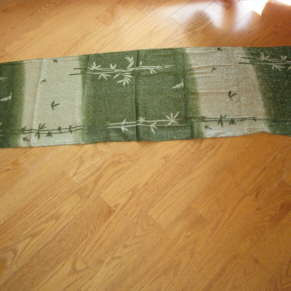 Women's Green Bamboo Motif Scarf and Green Silk Scarf - Picture 2 of 6